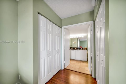 Copropriété à vendre à Aventura, Floride: 1 chambre, 102.56 m2 № 2084023 - photo 30