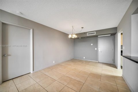 Copropriété à vendre à Aventura, Floride: 1 chambre, 102.56 m2 № 2084023 - photo 21