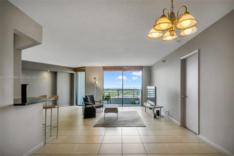 Copropriété à vendre à Aventura, Floride: 1 chambre, 102.56 m2 № 2084023 - photo 17