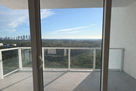 Apartment in North Miami, Florida 3 bedrooms, 182.74 sq.m. № 2180534 - photo 6