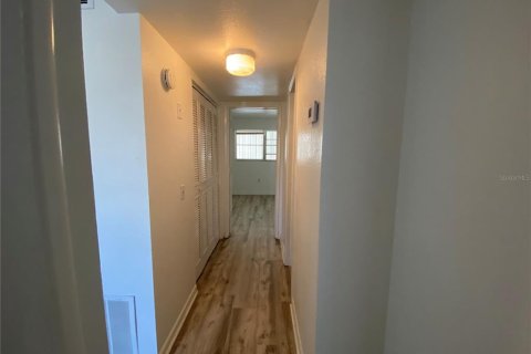 Condominio en alquiler en Largo, Florida, 2 dormitorios, 82.22 m2 № 1536804 - foto 5
