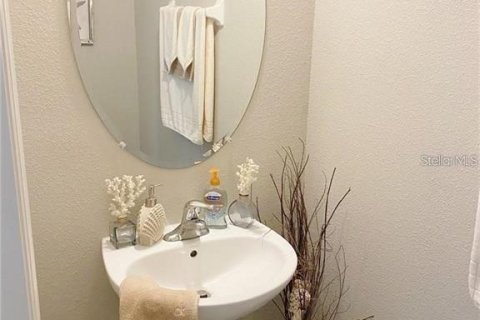 Touwnhouse à vendre à Riverview, Floride: 3 chambres, 146.41 m2 № 2147818 - photo 13