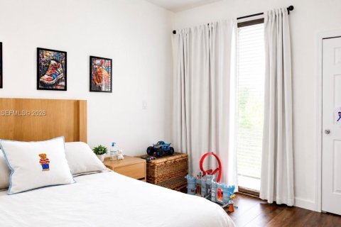 Купить кондоминиум в Майами, Флорида 3 спальни, 124.49м2, № 2087020 - фото 12