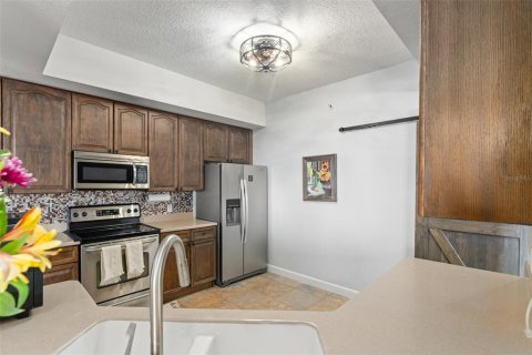 Condo in Orlando, Florida, 3 bedrooms  № 1853653 - photo 12