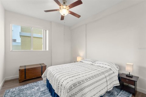 Condo in Orlando, Florida, 3 bedrooms  № 1853653 - photo 26