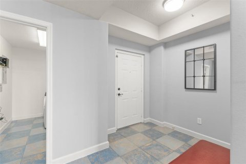 Condo in Orlando, Florida, 3 bedrooms  № 1853653 - photo 23