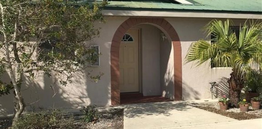 Villa ou maison à Punta Gorda, Floride 2 chambres, 92.9 m2 № 803356