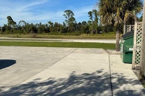Casa en alquiler en Punta Gorda, Florida, 2 dormitorios, 92.9 m2 № 803356 - foto 6