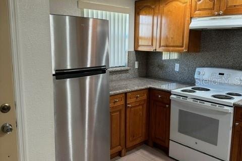 Casa en alquiler en Punta Gorda, Florida, 2 dormitorios, 92.9 m2 № 803356 - foto 14