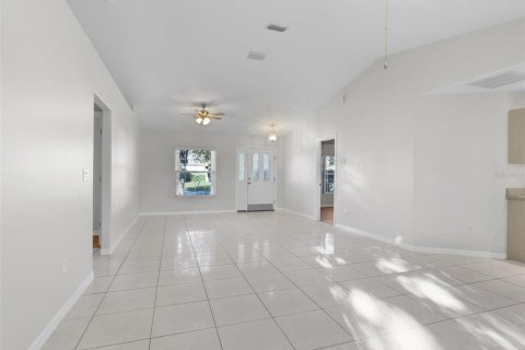 Villa ou maison à vendre à Palm Coast, Floride: 4 chambres, 207.17 m2 № 1552486 - photo 22