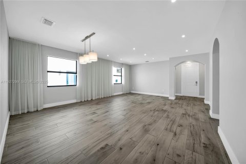 Casa en alquiler en Miami, Florida, 3 dormitorios, 171.31 m2 № 1986234 - foto 11