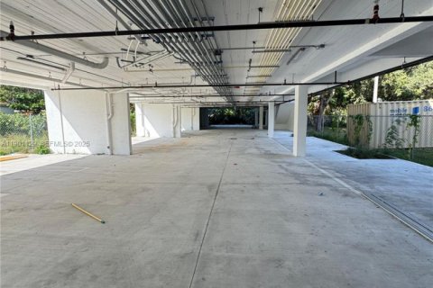 Apartment in Miami, Florida 3 bedrooms, 92.34 sq.m. № 1951836 - photo 3