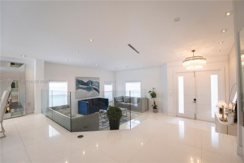 Купить виллу или дом в Дорал, Флорида 1 комната, 318.56м2, № 2146071 - фото 21