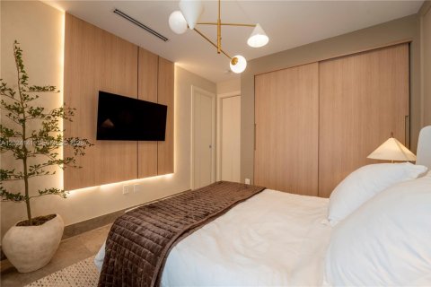 Купить виллу или дом в Дорал, Флорида 1 комната, 318.56м2, № 2146071 - фото 4
