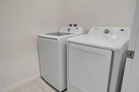 Casa en venta en Poinciana, Florida, 3 dormitorios, 134.24 m2 № 2102471 - foto 12
