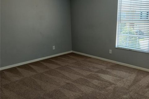 Townhouse in Land O' Lakes, Florida 2 bedrooms, 120.4 sq.m. № 1521550 - photo 12