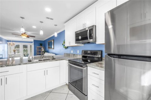 Casa en alquiler en Seminole, Florida, 2 dormitorios, 74.79 m2 № 2094112 - foto 11
