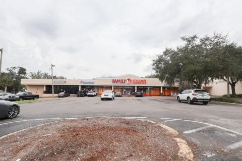Commercial property in Belleview, Florida 2137.77 sq.m. № 1522350 - photo 5