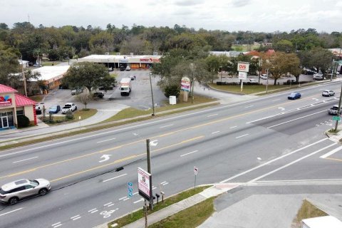 Commercial property in Belleview, Florida 2137.77 sq.m. № 1522350 - photo 13