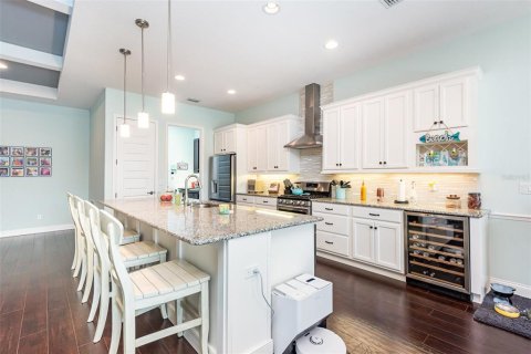 House in New Smyrna Beach, Florida 4 bedrooms, 208.01 sq.m. № 1840520 - photo 10