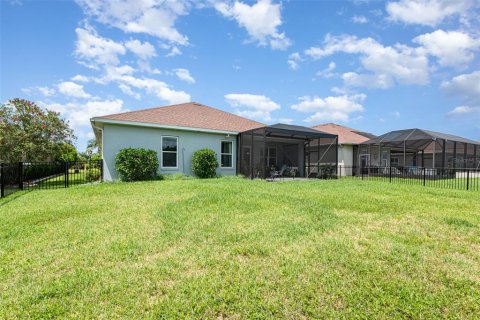 House in New Smyrna Beach, Florida 4 bedrooms, 208.01 sq.m. № 1840520 - photo 29