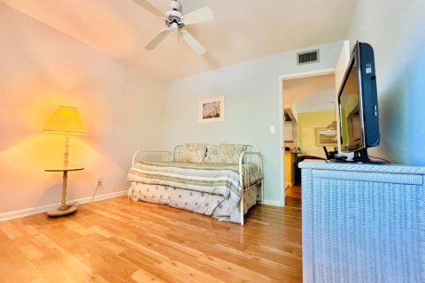 Condominio en venta en Pompano Beach, Florida, 2 dormitorios, 81.75 m2 № 2189663 - foto 15