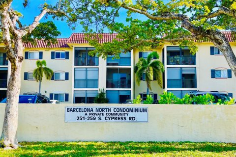 Condominio en venta en Pompano Beach, Florida, 2 dormitorios, 81.75 m2 № 2189663 - foto 3