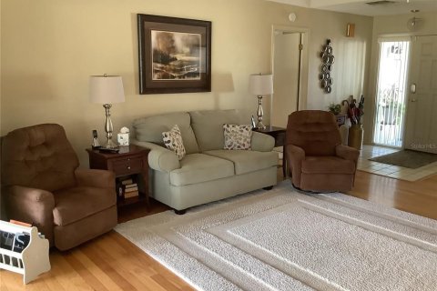 Casa en venta en Dade City, Florida, 2 dormitorios, 168.34 m2 № 2097161 - foto 11