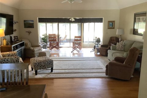 Casa en venta en Dade City, Florida, 2 dormitorios, 168.34 m2 № 2097161 - foto 4