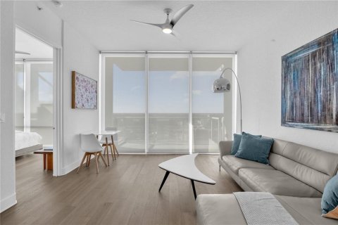 Condominio en venta en Orlando, Florida, 2 dormitorios, 105.35 m2 № 1515610 - foto 12