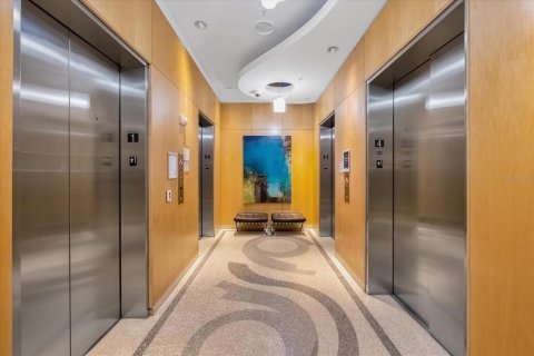 Condominio en venta en Orlando, Florida, 2 dormitorios, 105.35 m2 № 1515610 - foto 3