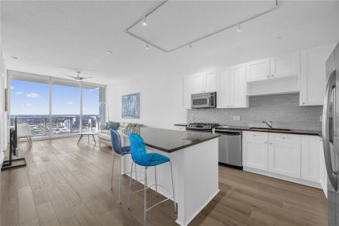 Condominio en venta en Orlando, Florida, 2 dormitorios, 105.35 m2 № 1515610 - foto 5