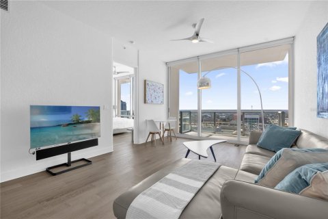 Condominio en venta en Orlando, Florida, 2 dormitorios, 105.35 m2 № 1515610 - foto 11