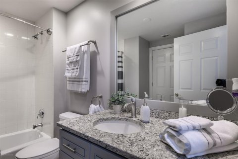 Condo in Punta Gorda, Florida, 2 bedrooms  № 1786844 - photo 17