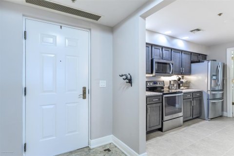 Condo in Punta Gorda, Florida, 2 bedrooms  № 1786844 - photo 18