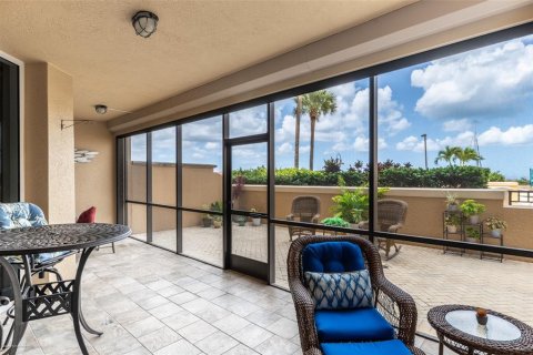 Condo in Punta Gorda, Florida, 2 bedrooms  № 1786844 - photo 3