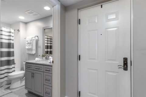 Condo in Punta Gorda, Florida, 2 bedrooms  № 1786844 - photo 19