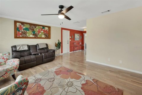 House in Astor, Florida 3 bedrooms, 120.77 sq.m. № 2132214 - photo 3