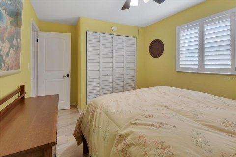 House in Astor, Florida 3 bedrooms, 120.77 sq.m. № 2132214 - photo 24