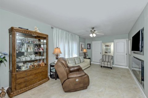 Casa en venta en Venice, Florida, 2 dormitorios, 165.18 m2 № 2134544 - foto 8