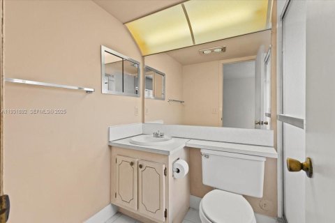 Copropriété à vendre à Deerfield Beach, Floride: 1 chambre, 65.03 m2 № 1994279 - photo 15