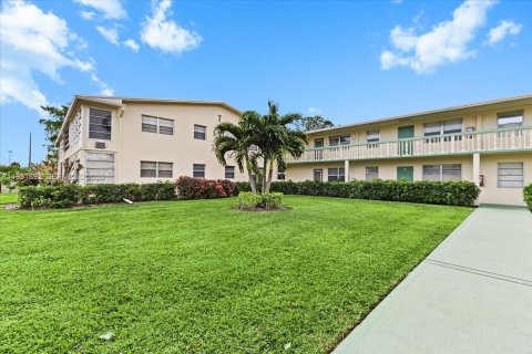 Copropriété à vendre à Deerfield Beach, Floride: 1 chambre, 65.03 m2 № 1994279 - photo 1