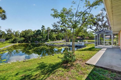 Condo in Palmetto, Florida, 2 bedrooms  № 2379558 - photo 3