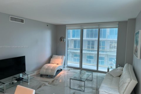 Купить кондоминиум в Майами, Флорида 2 спальни, 111.48м2, № 1961657 - фото 24