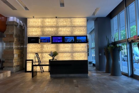 Купить кондоминиум в Майами, Флорида 2 спальни, 111.48м2, № 1961657 - фото 8