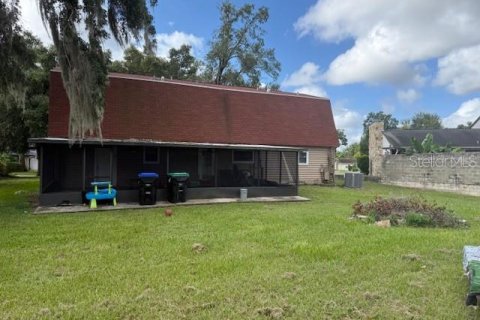 Casa en venta en Orlando, Florida, 4 dormitorios, 188.41 m2 № 1902489 - foto 13