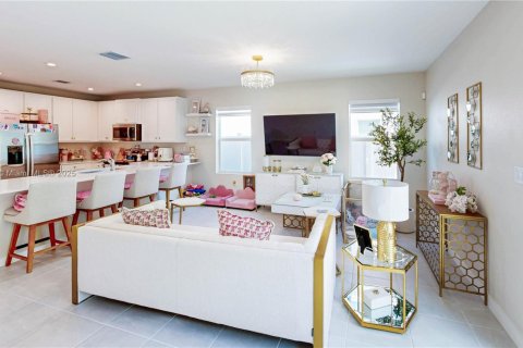 Townhouse in Florida City, Florida 3 bedrooms, 159.33 sq.m. № 1744050 - photo 16