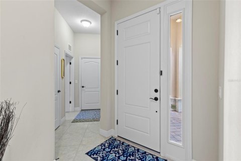 House in Lakewood Ranch, Florida 2 bedrooms, 203.83 sq.m. № 2291066 - photo 5