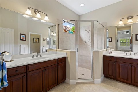 House in Lakewood Ranch, Florida 2 bedrooms, 203.83 sq.m. № 2291066 - photo 28