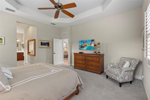 House in Lakewood Ranch, Florida 2 bedrooms, 203.83 sq.m. № 2291066 - photo 26